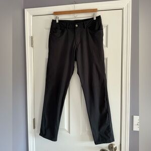 Lululemon ABC Classic Fit 5 Pockets Warpstreme Black Straight-Leg Men’s Pants 31
